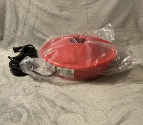 025033021754 PONDMASTER Floating Winter Pond Defroster Deicer #2