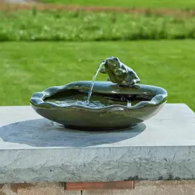 22300R01 STI GROUP Smart Solar Ceramic Frog Water Feature 22300R01 STI GROUP Smart Solar Ceramic Frog Water Feature